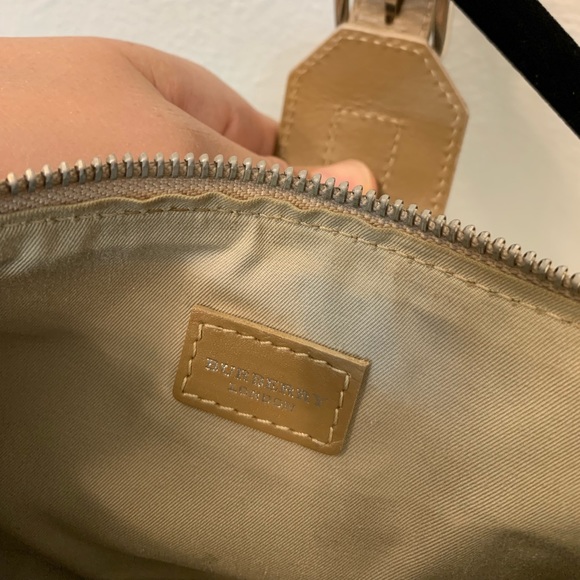 Burberry pink and tan small purse. - Picture 3 of 3